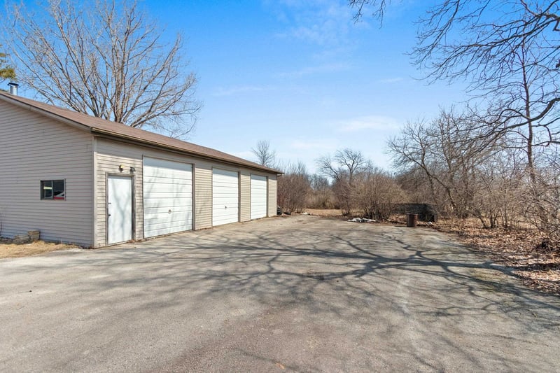 2646 Bay Settlement Rd, Green Bay, WI 54311