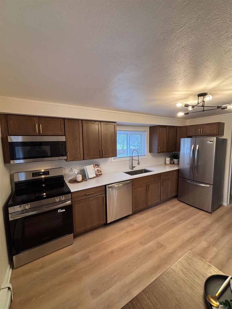 1320 Sheboygan St, Oshkosh, WI 54904