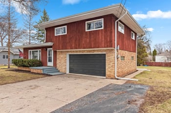 1320 Sheboygan St, Oshkosh, WI 54904