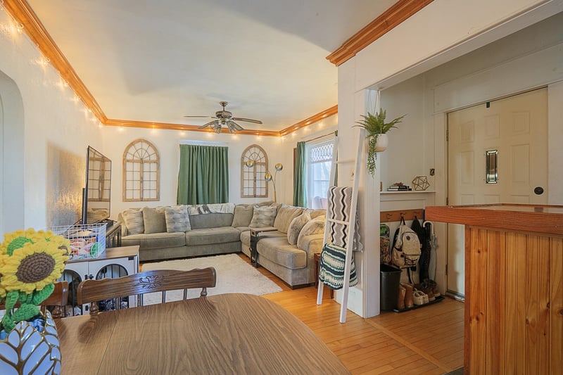 525 Quincy St, Green Bay, WI 54301