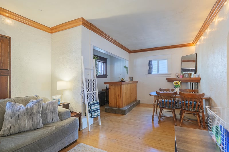 525 Quincy St, Green Bay, WI 54301