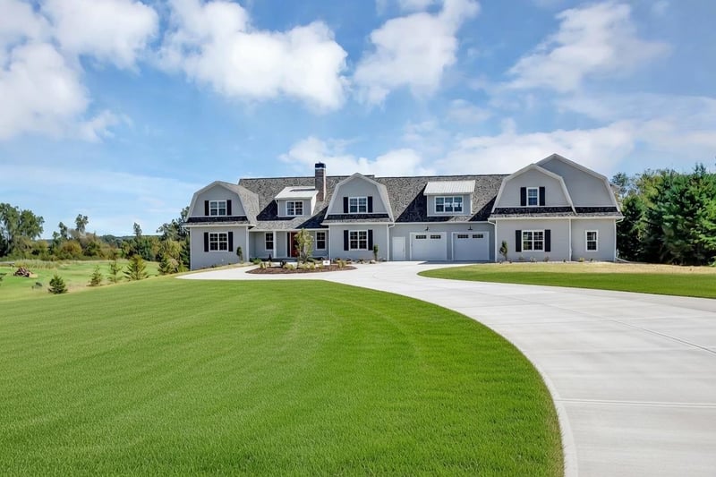 5431 River Oaks Dr, De Pere, WI 54115