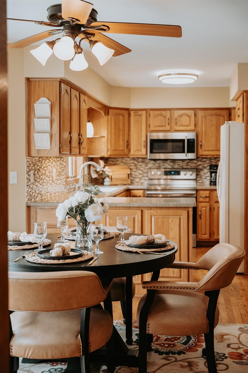 1838 Westbreeze Dr, Oshkosh, WI 54904