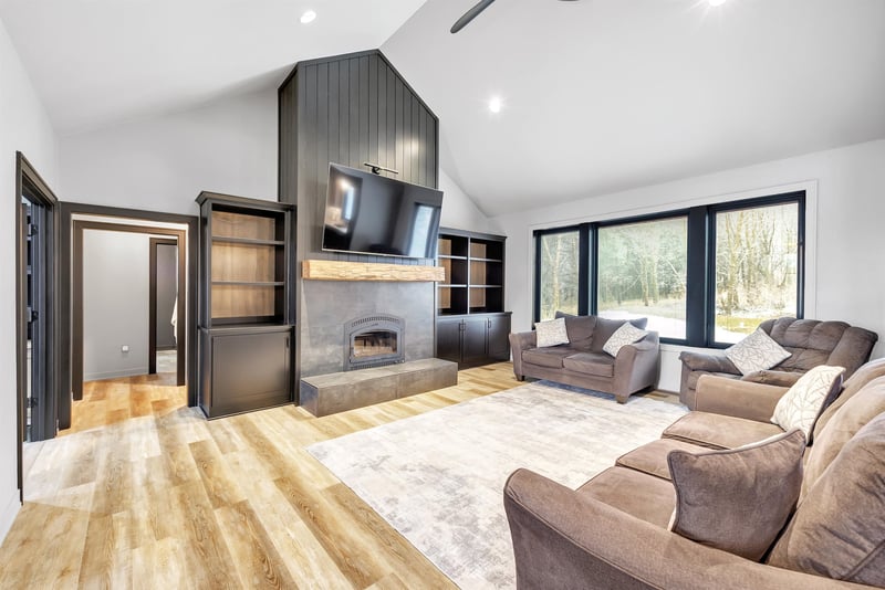 3907 Trappers Bend Ct, Green Bay, WI 54313-3432