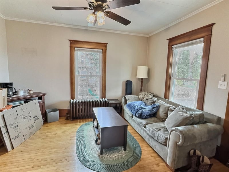 1143 Van Buren Ave, Oshkosh, WI 54902