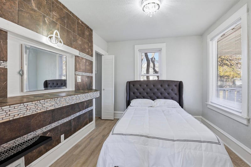 1303 Prospect Ave, Appleton, WI 54914