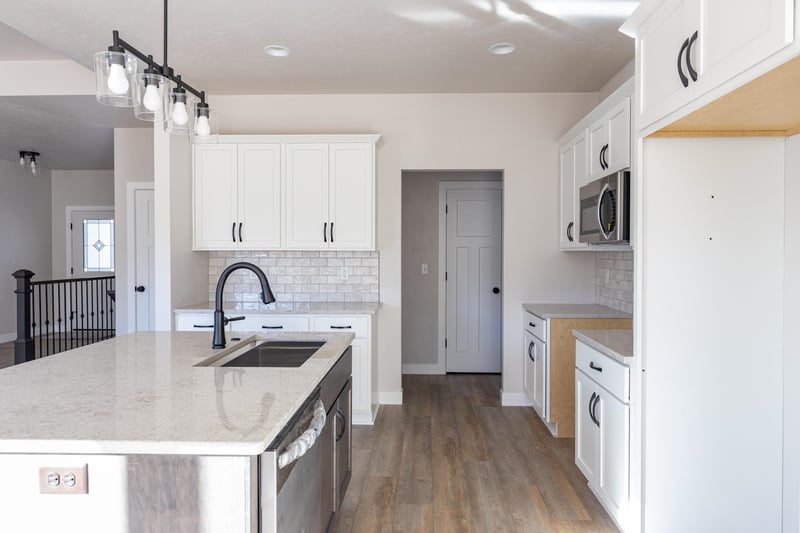 1009 Lotus Trl, Menasha, WI 54952