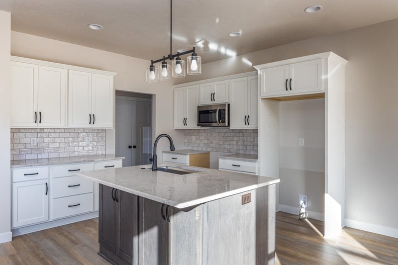 1009 Lotus Trl, Menasha, WI 54952
