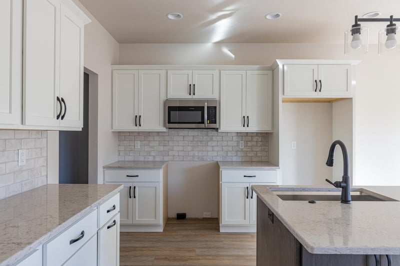 1009 Lotus Trl, Menasha, WI 54952