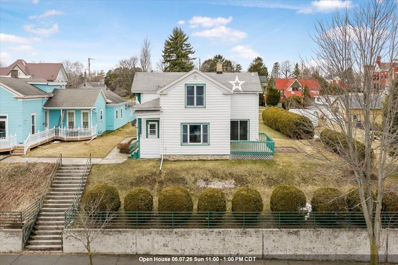 711 Milwaukee St, Kewaunee, WI 54216