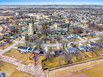 3638 Glenbrooke Ln, Green Bay, WI 54301-1130