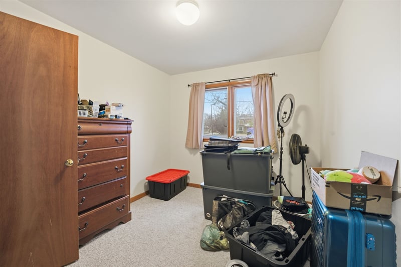 350 Green Bay Rd, Neenah, WI 54956