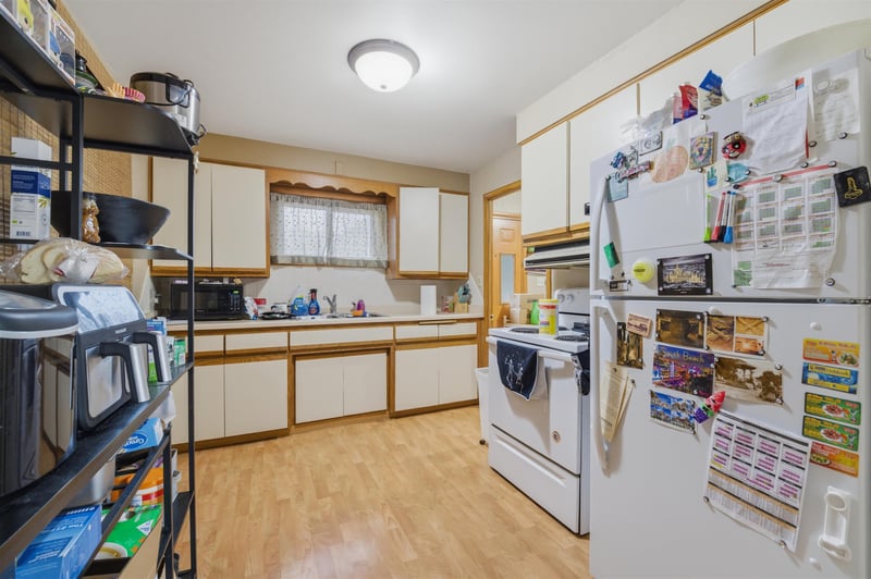 350 Green Bay Rd, Neenah, WI 54956