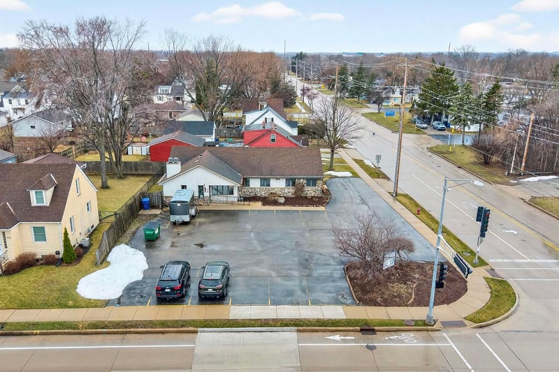 850 Racine St, Menasha, WI 54952-2342