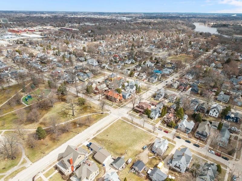 229 Union St, Appleton, WI 54911