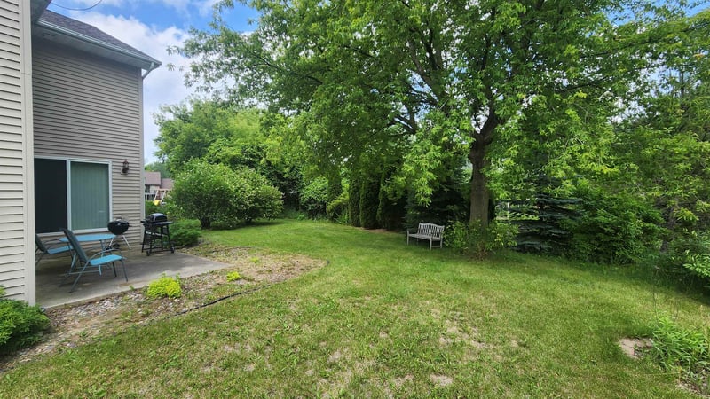 715 Edge Point Ct, De Pere, WI 54115