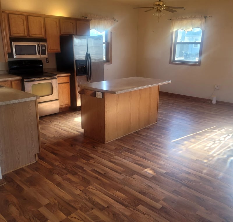 45 Lake St, Oshkosh, WI 54901-5440