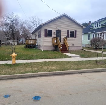 45 Lake St, Oshkosh, WI 54901-5440