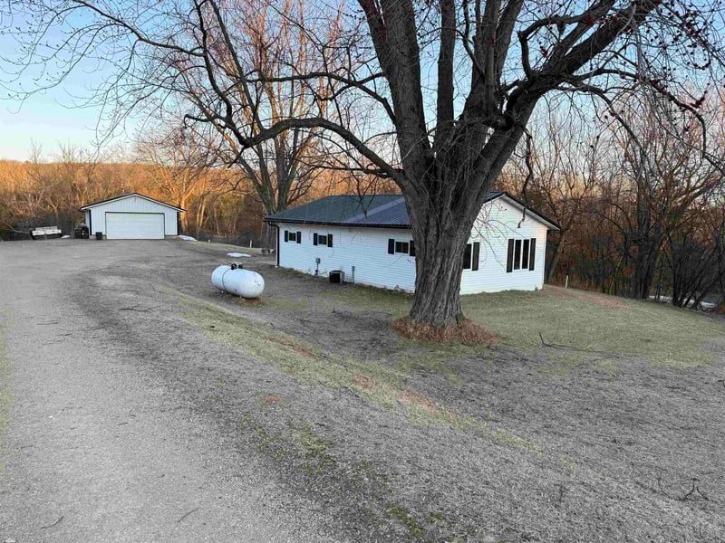 5625 Hwy Bb, Gillett, WI 54124