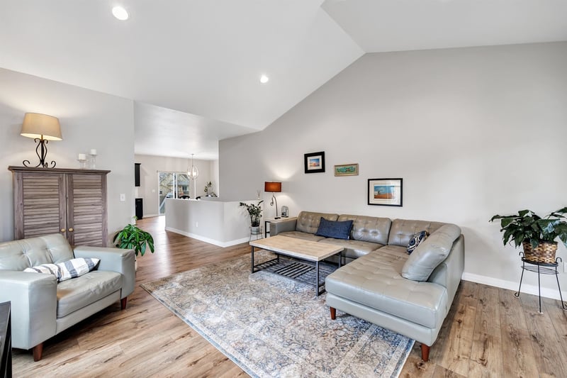 509 Erie St, De Pere, WI 54115