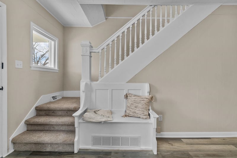 22 Melvin Ave, Oshkosh, WI 54901