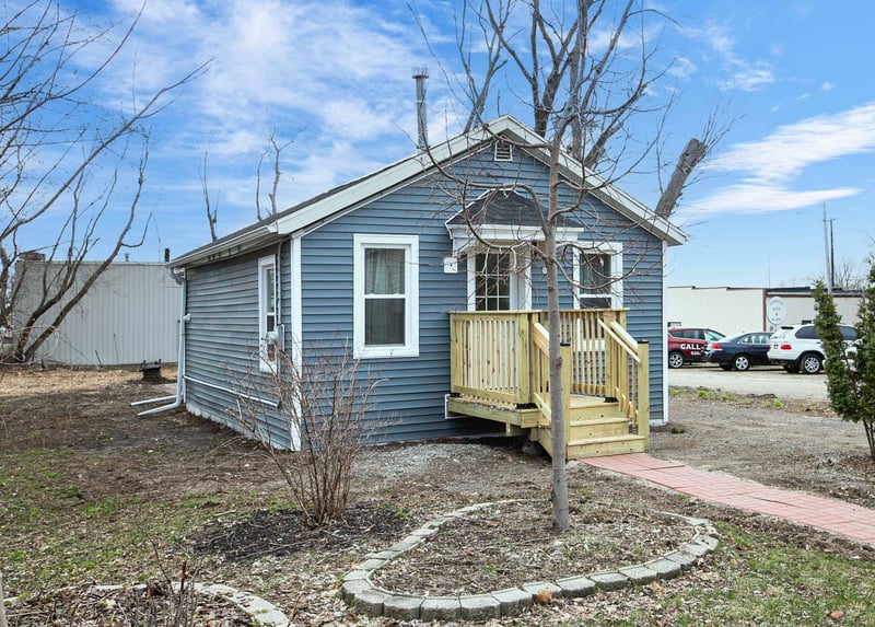 1806 Ashland St, Oshkosh, WI 54901