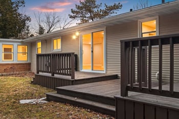 1023 Laverne Dr, Green Bay, WI 54311