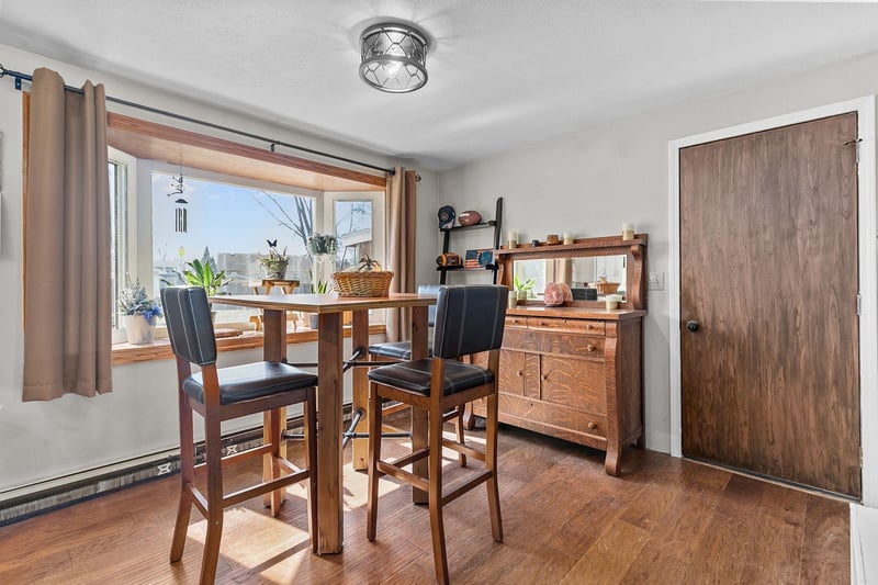 915 Twilight Dr, De Pere, WI 54115