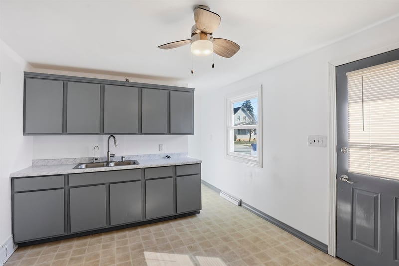 1001 Grant St, Appleton, WI 54914-2661