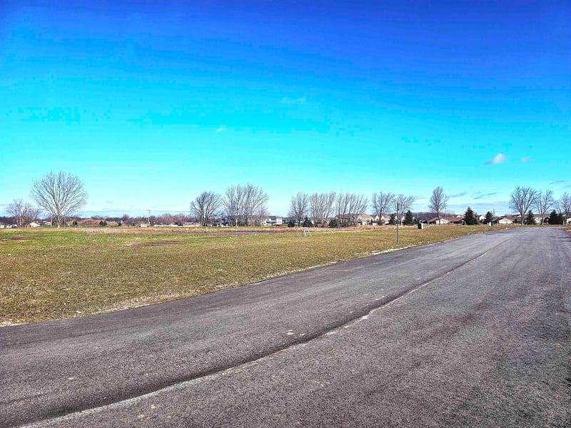 3324 Vail Ln #1, Appleton, WI 54915