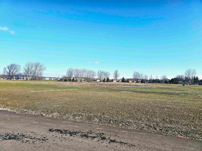 2167 Nana Ln #10, Appleton, WI 54915
