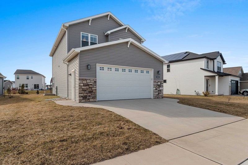 4601 Cherryvale Ave, Appleton, WI 54913