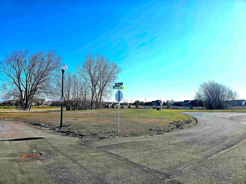 2201 Resunga Ct #17, Appleton, WI 54915