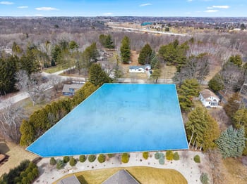 2763 Memorial Dr, Green Bay, WI 54313-6248