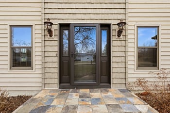 2415 Parkside Dr, Oshkosh, WI 54901