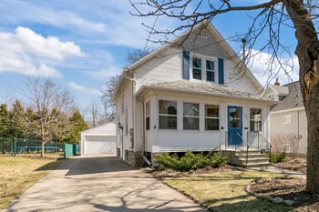 730 Powers St, Oshkosh, WI 54901-4657