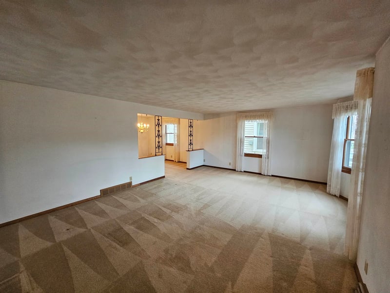 1823 Alvin St, Appleton, WI 54911-2705