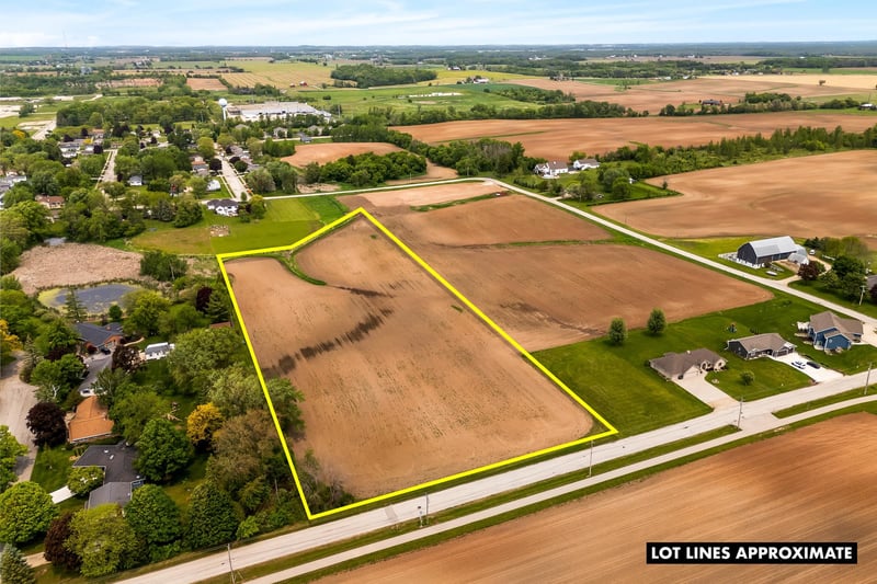 National Ave, Brillion, WI 54110