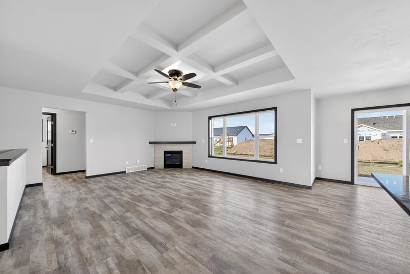 302 Willie Mays Cir, De Pere, WI 54115