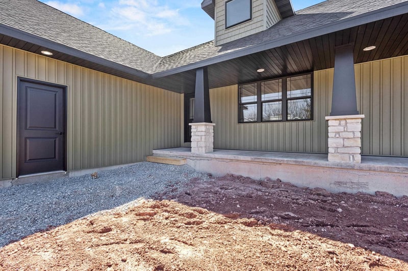 3370 Largo Ridge Ct, Green Bay, WI 54311