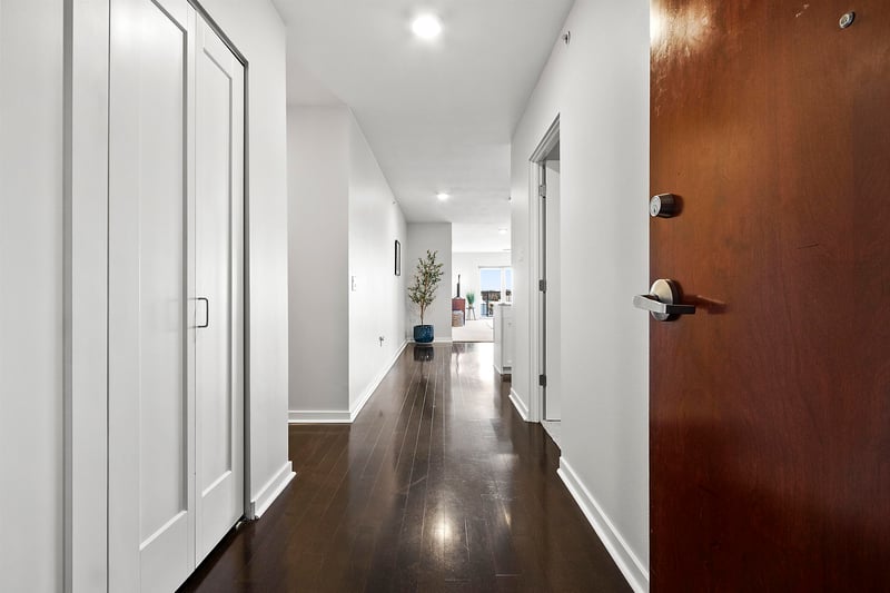 118 Washington St #417B, Green Bay, WI 54301-4280