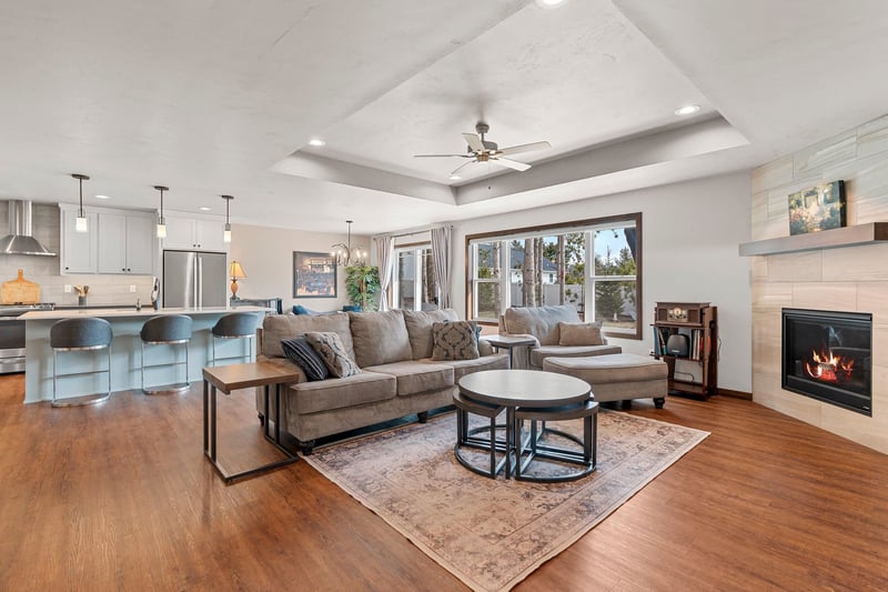 2041 Buckthorn Trl, Green Bay, WI 54304-4521