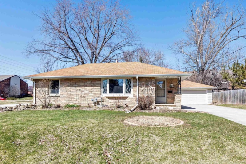 114 Wilson Ave, Appleton, WI 54915-1615