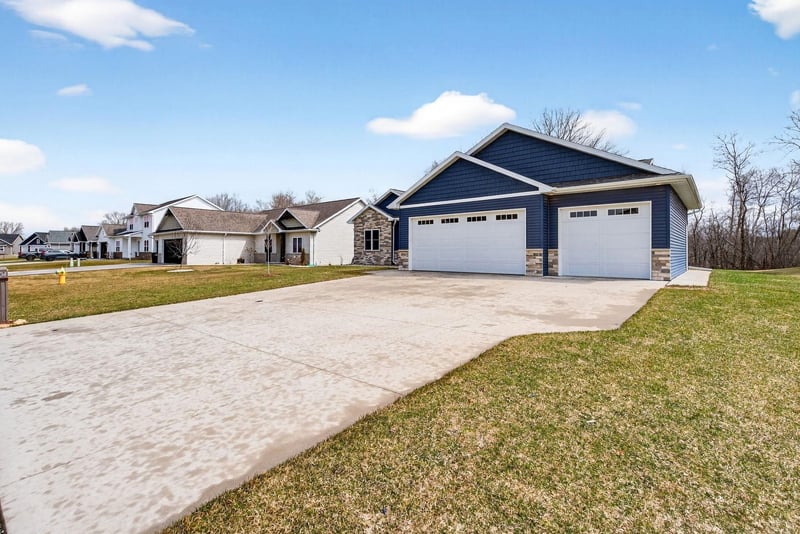 4804 Vincent Dr, Appleton, WI 54913