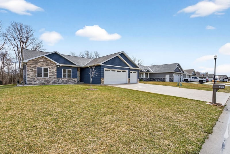 4804 Vincent Dr, Appleton, WI 54913