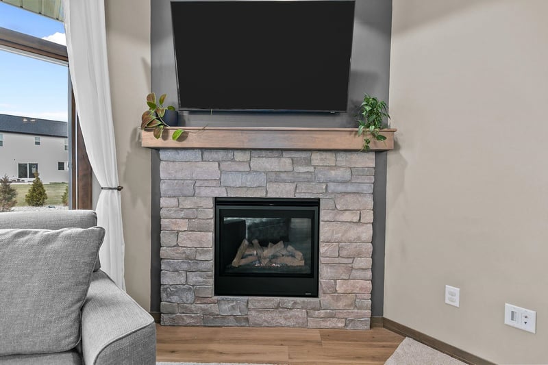 2934 Turquoise Ln, Appleton, WI 54913