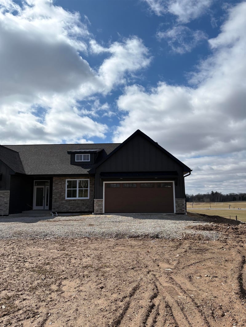 3395 Shawano Ave, Green Bay, WI 54313