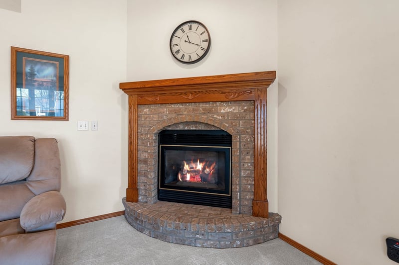 2817 Oslo Dr, Green Bay, WI 54311-6672