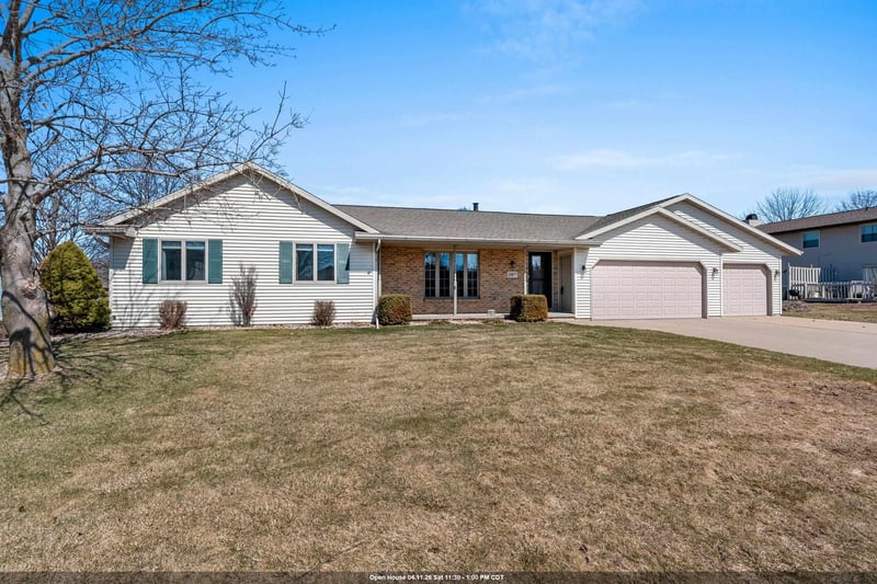 2817 Oslo Dr, Green Bay, WI 54311-6672