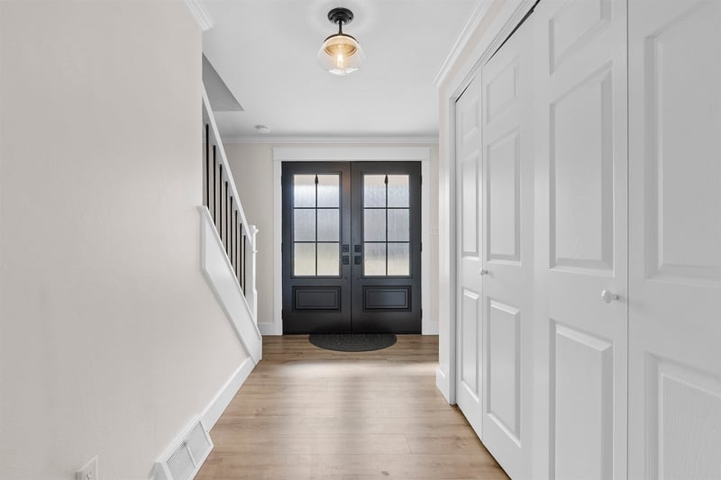 1545 Fox Ct, Green Bay, WI 54313